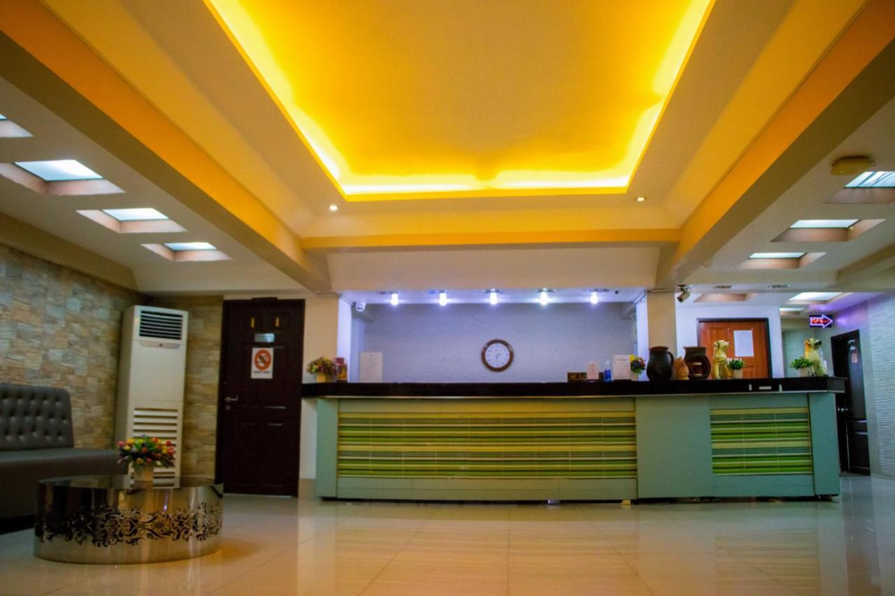 Visiting Card Hotel & Resort Bangkok Exterior photo