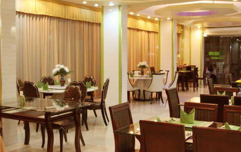 Visiting Card Hotel & Resort Bangkok Exterior photo